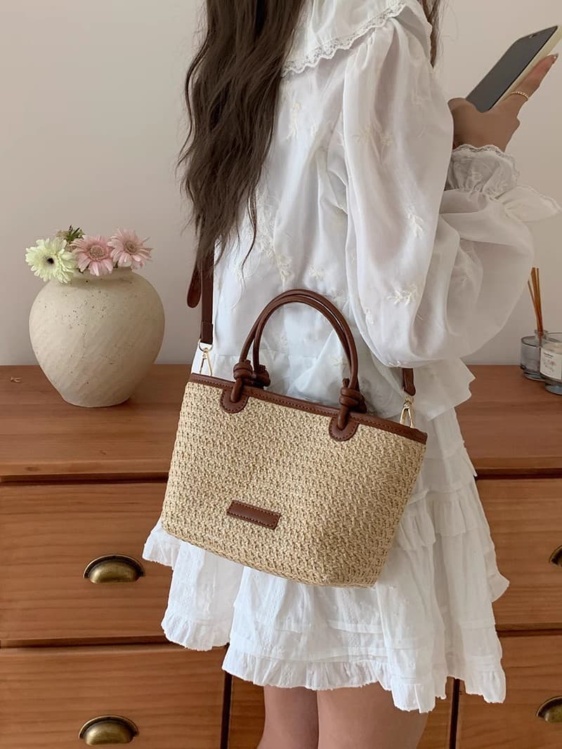 カゴバッグ 夏の優美 手編みナチュラルハンドバッグ