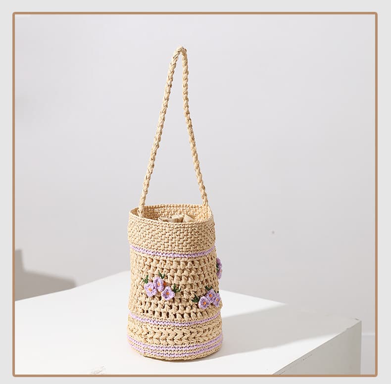 花刺繍入り円筒型カゴバッグ