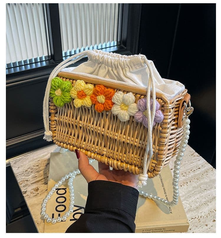 カゴバッグ 花飾り パール持ち手 かごハンドバッグ