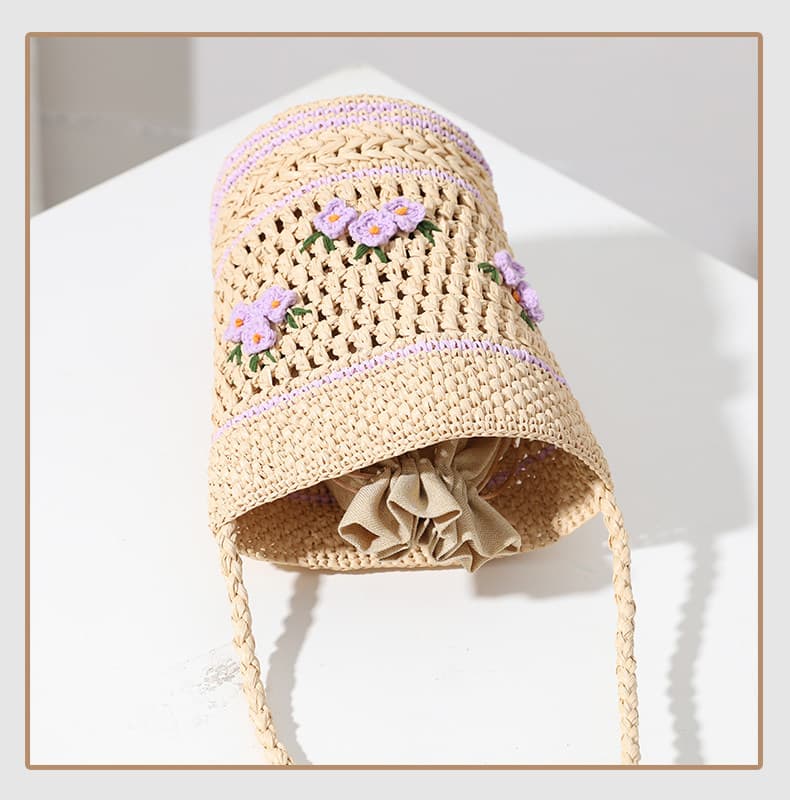 花刺繍入り円筒型カゴバッグ