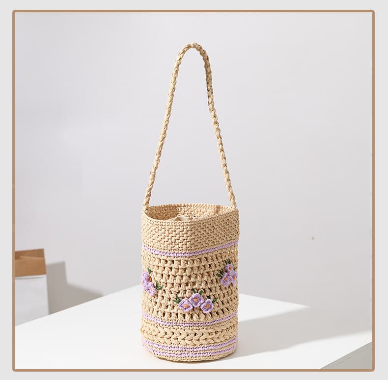 花刺繍入り円筒型カゴバッグ