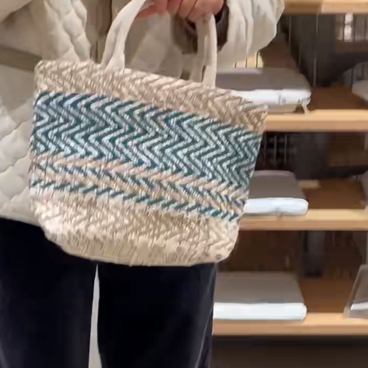カゴバッグ 手編み模様のナチュラルカゴトート