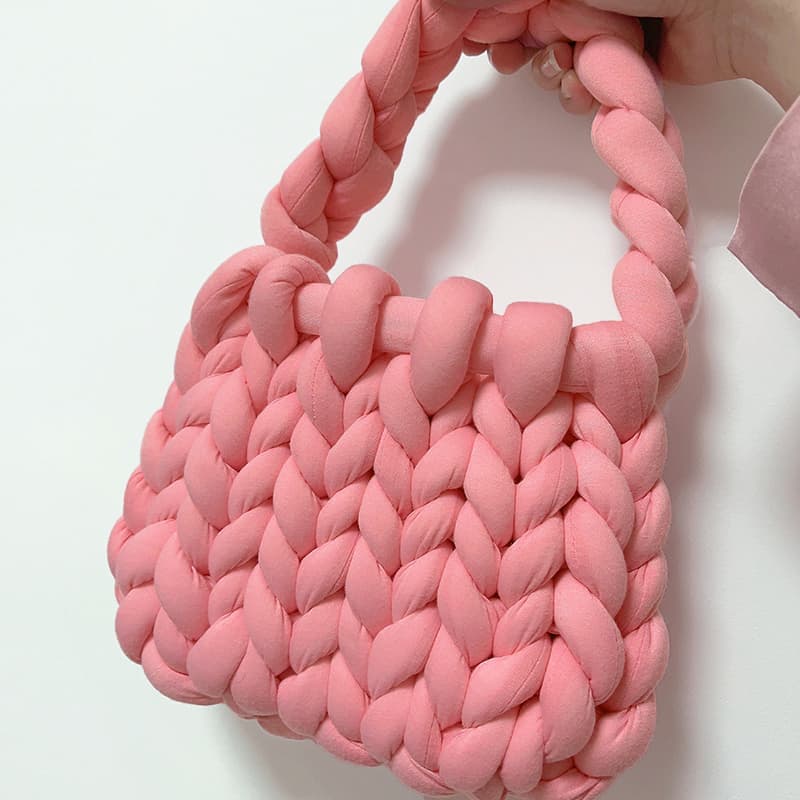 カゴバッグ もこもこ編み込みバスケットバッグ