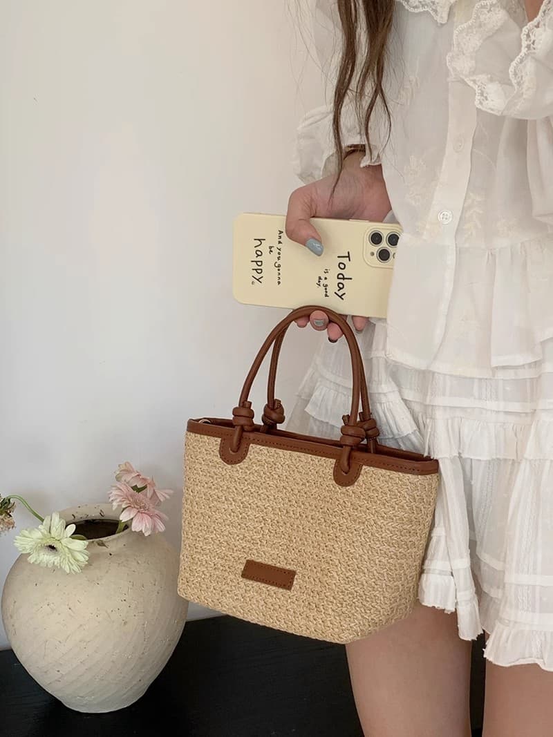 カゴバッグ 夏の優美 手編みナチュラルハンドバッグ
