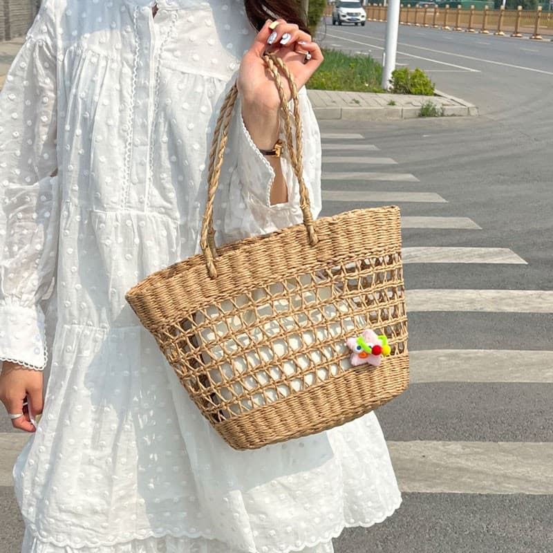 カゴバッグ 夏色かわいい ゆったりメッシュ かごトート