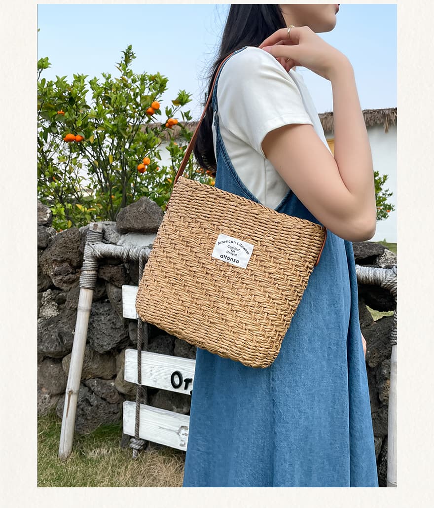 カゴバッグ 優美な手編みナチュラルショルダー