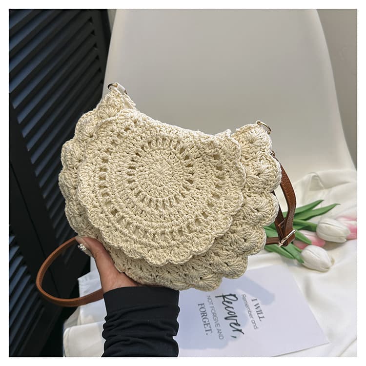 カゴバッグ 花模様かぎ針編みショルダーバッグ