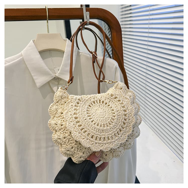 カゴバッグ 花模様かぎ針編みショルダーバッグ