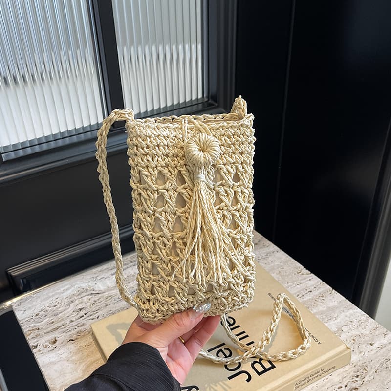 カゴバッグ 麻紐編み手作りタッセル付きミニショルダー