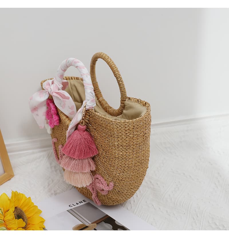 カゴバッグ 刺繍タッセル付きリゾートかごバッグ