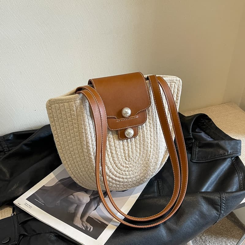 カゴバッグ 半円型 パール留め 編みかごショルダーバッグ