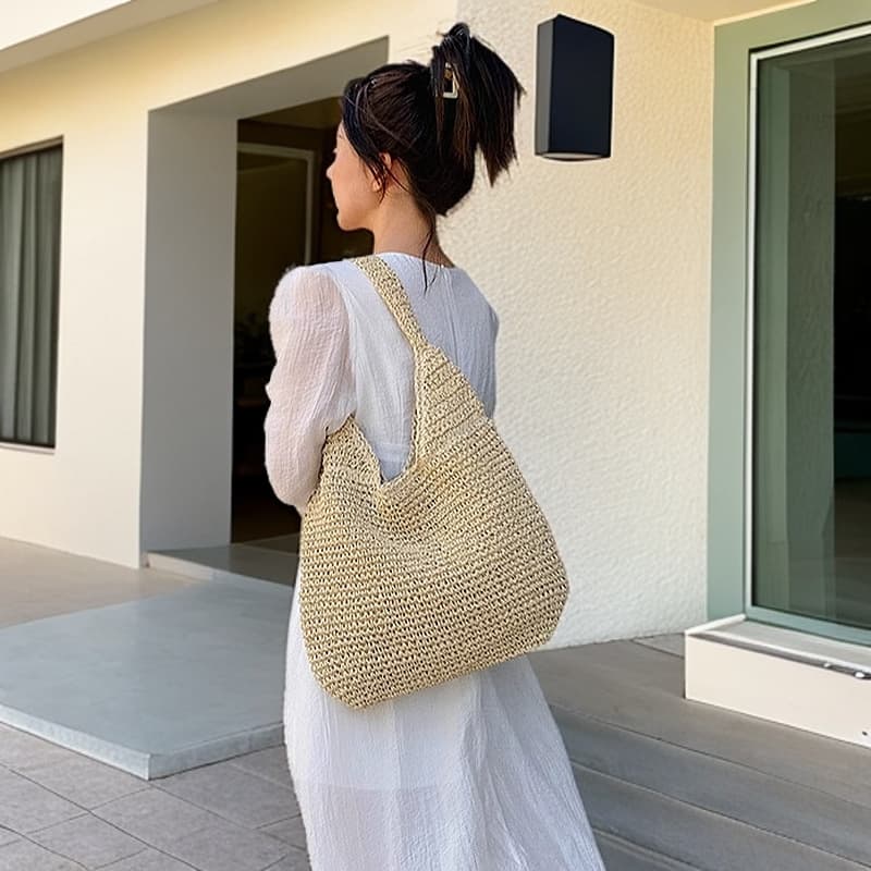 カゴバッグ 風合い豊かな手編みホーボーバッグ
