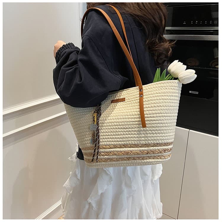 カゴバッグ ナチュラル編み紐トートバッグ