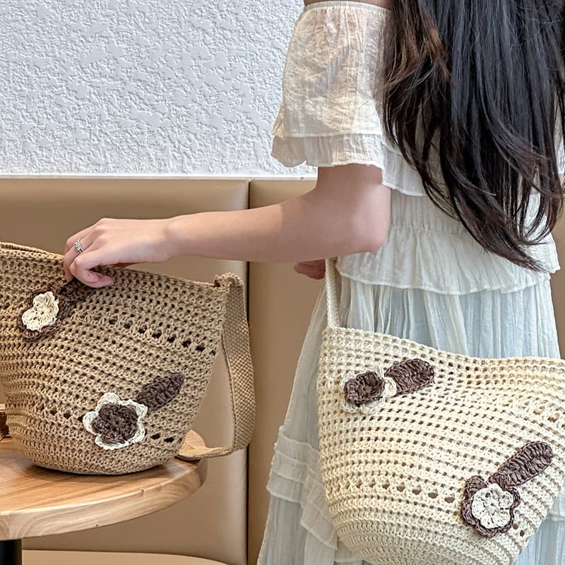 カゴバッグ カゴバッグ お花モチーフ付き手編みかごショルダー